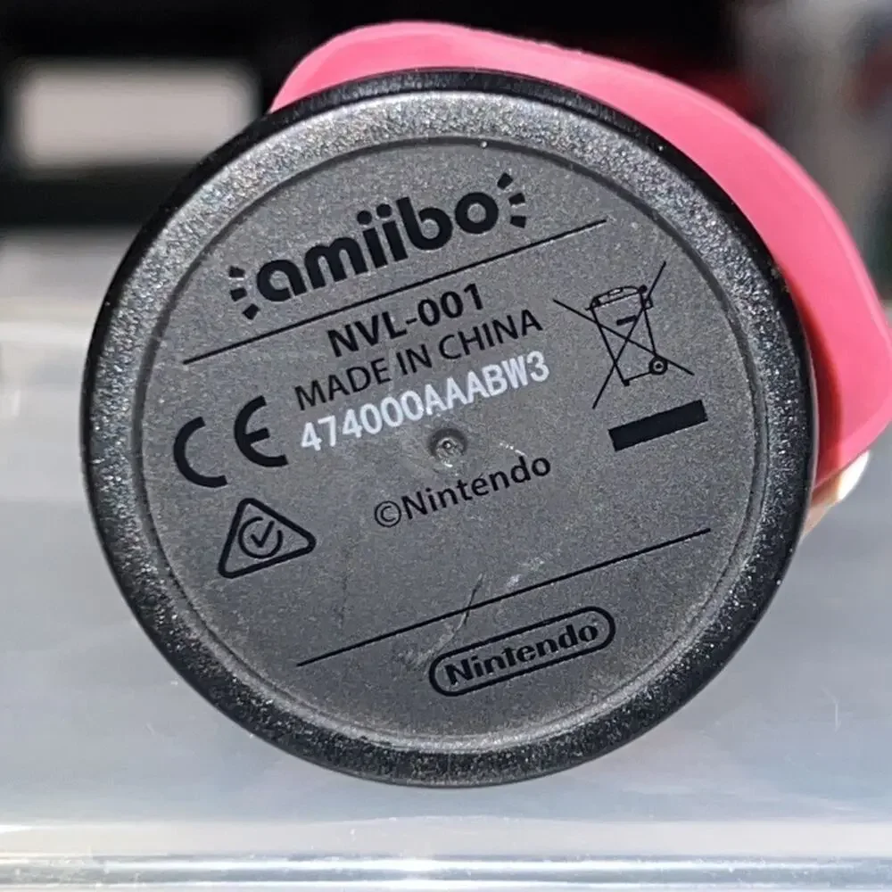 PEACH amiibo (Super Smash Bros Series)